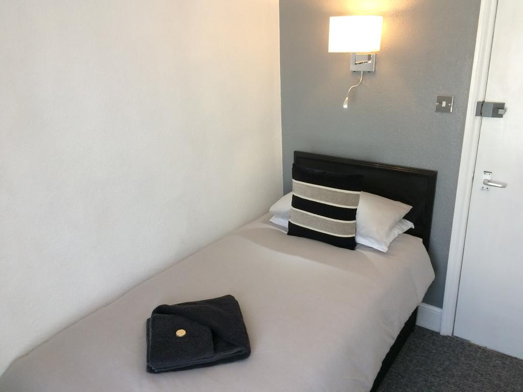 Apollo Guest House Hastings Eksteriør billede